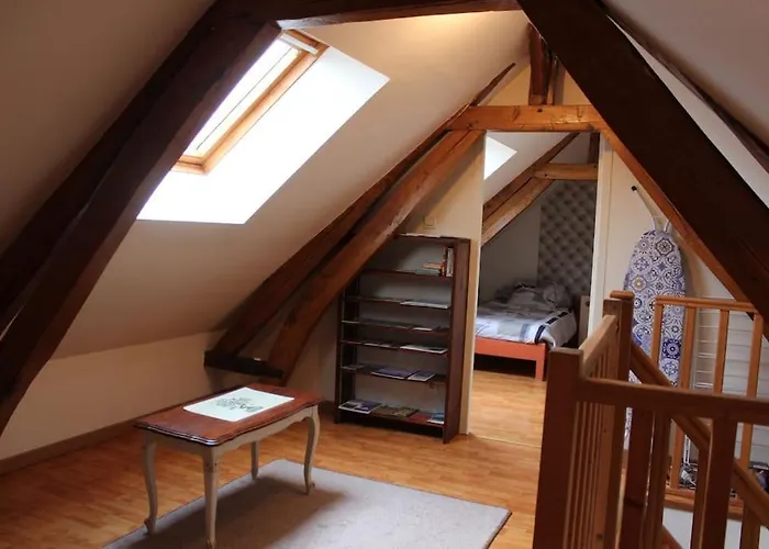 Maison Avec Cour Fermee